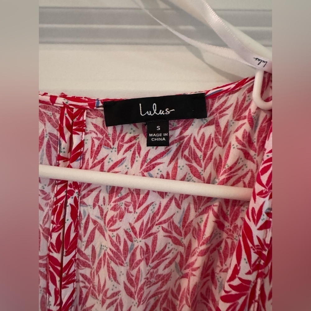 Lulu’s Dondi Red and White Print Tie-Front Short Sleeve Romper - Picture 10 of 11